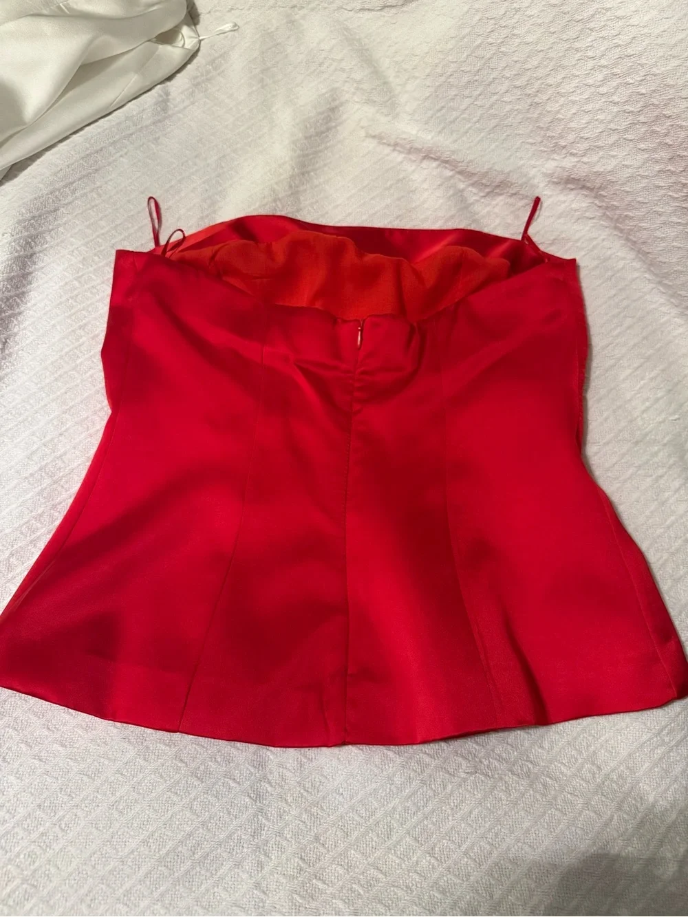 Strapless Red Satin Top - Picture 4 of 6